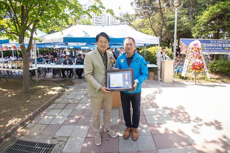 Young-3360.jpg 이미지