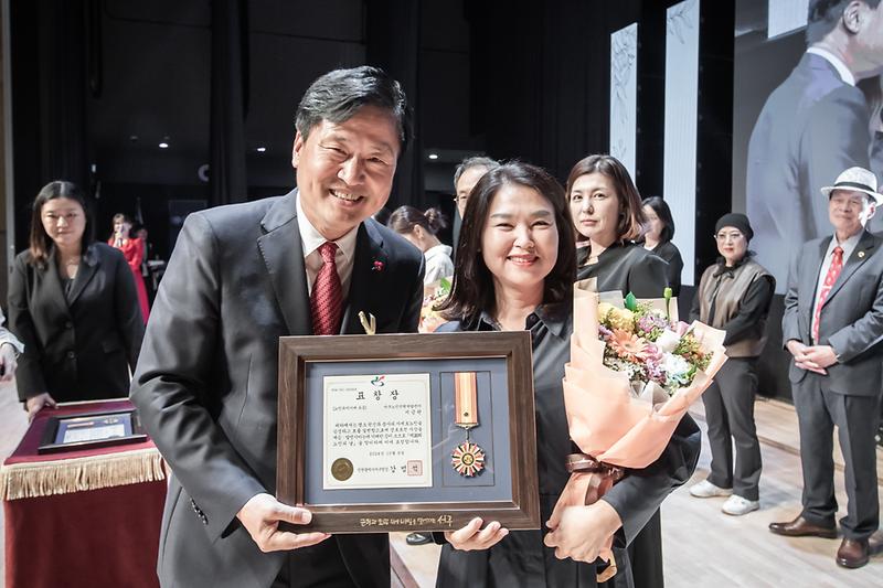 Young-3365.jpg 이미지