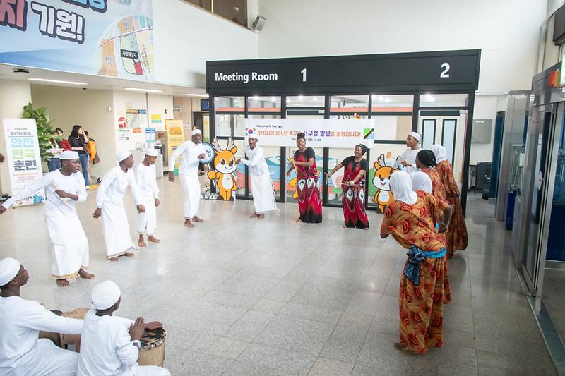 Young-3442.jpg 이미지