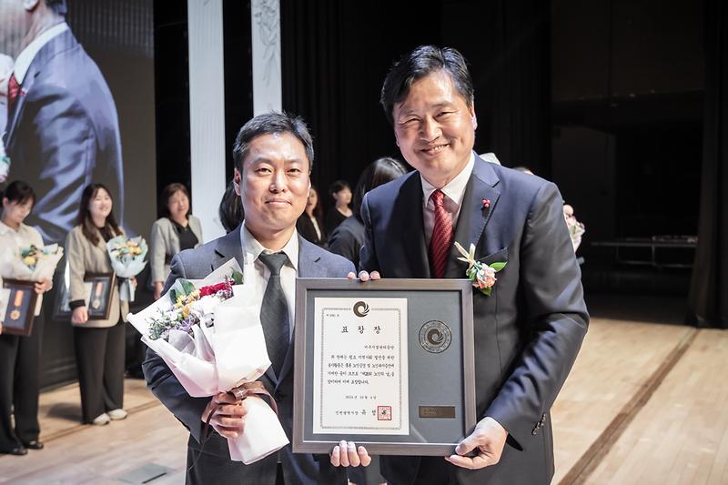 Young-3476.jpg 이미지