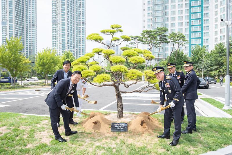 Young-3480.jpg 이미지