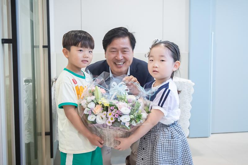 Young-3516.jpg 이미지