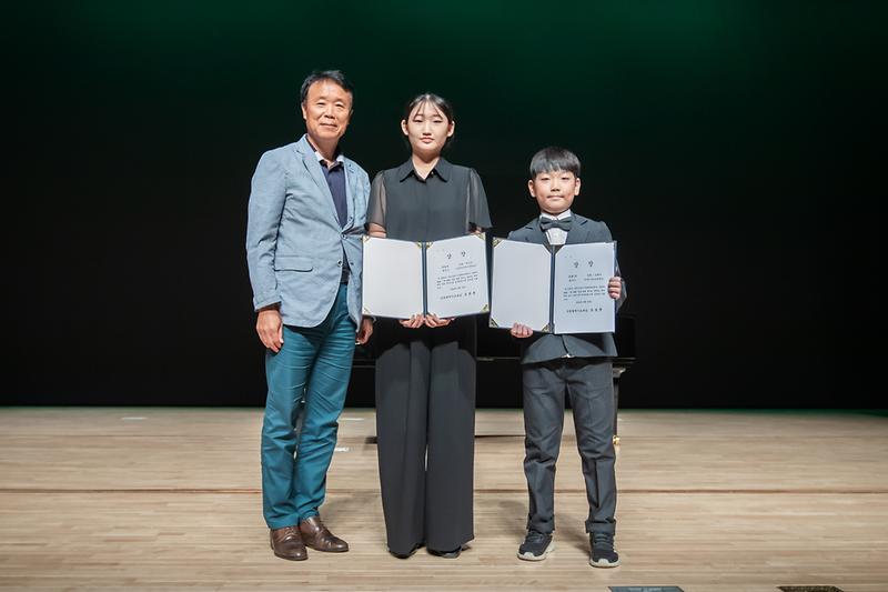 Young-3735.jpg 이미지