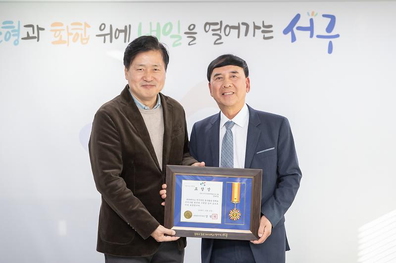 Young-3764.jpg 이미지