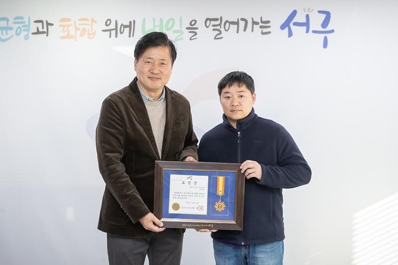 Young-3771.jpg 이미지