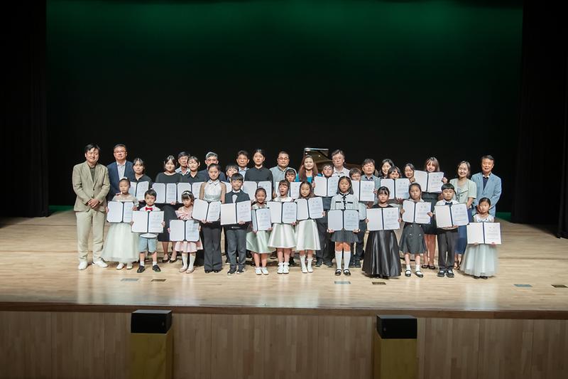 Young-3819.jpg 이미지