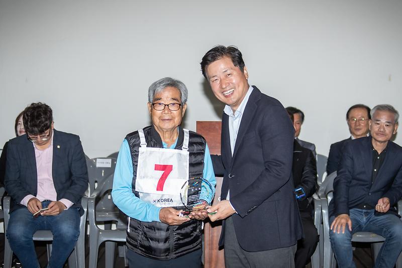 Young-3939.jpg 이미지