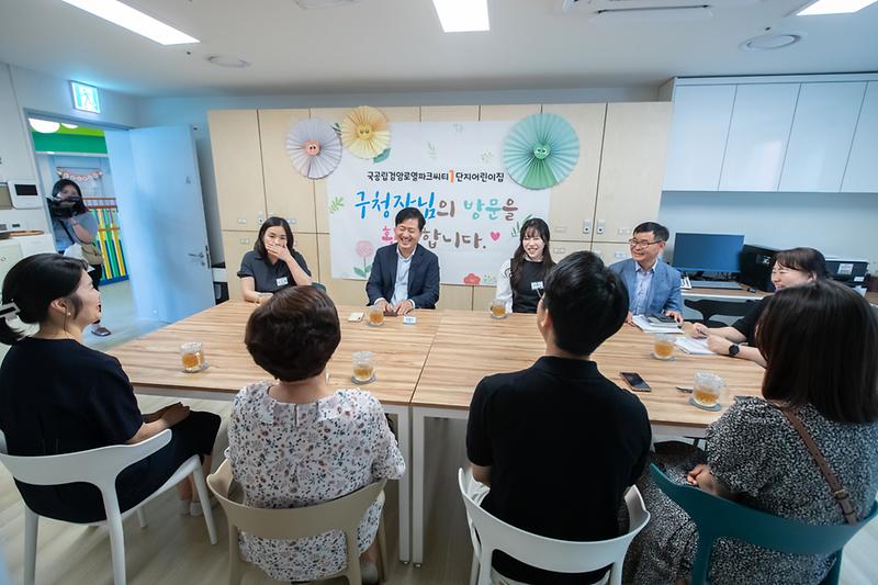 Young-4021.jpg 이미지