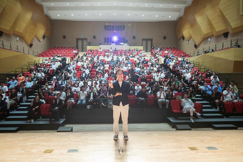 Young-4040.jpg 이미지