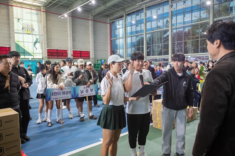 Young-4043.jpg 이미지