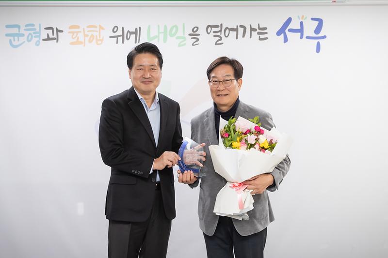 Young-4051.jpg 이미지