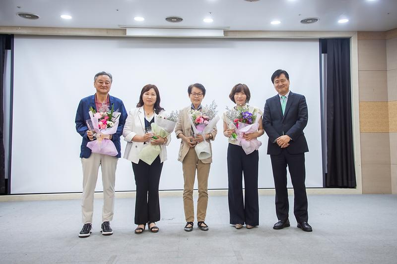 Young-4320.jpg 이미지