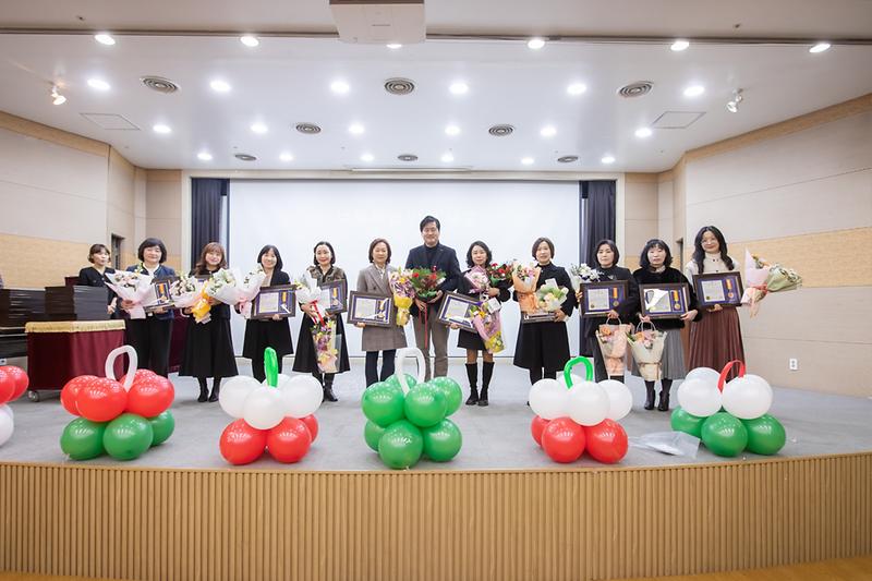 Young-4364.jpg 이미지