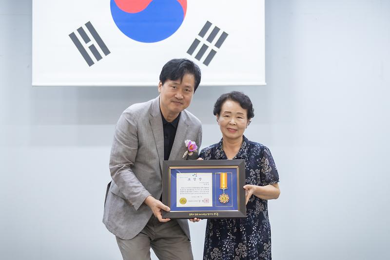 Young-4799.jpg 이미지