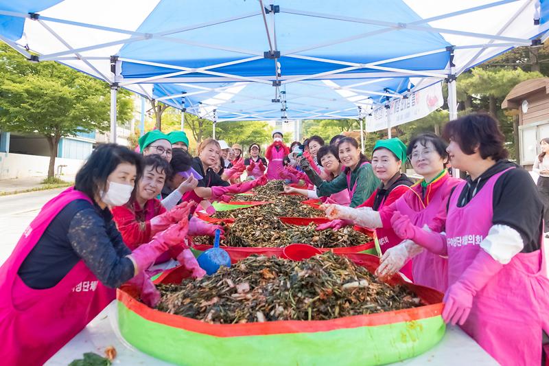 Young-4858.jpg 이미지