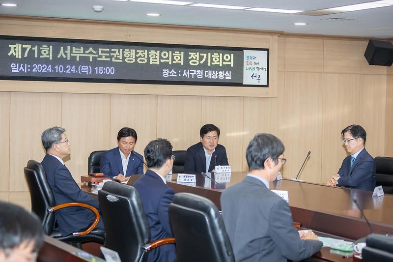 Young-4872.jpg 이미지