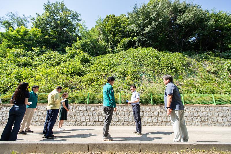 Young-4946.jpg 이미지