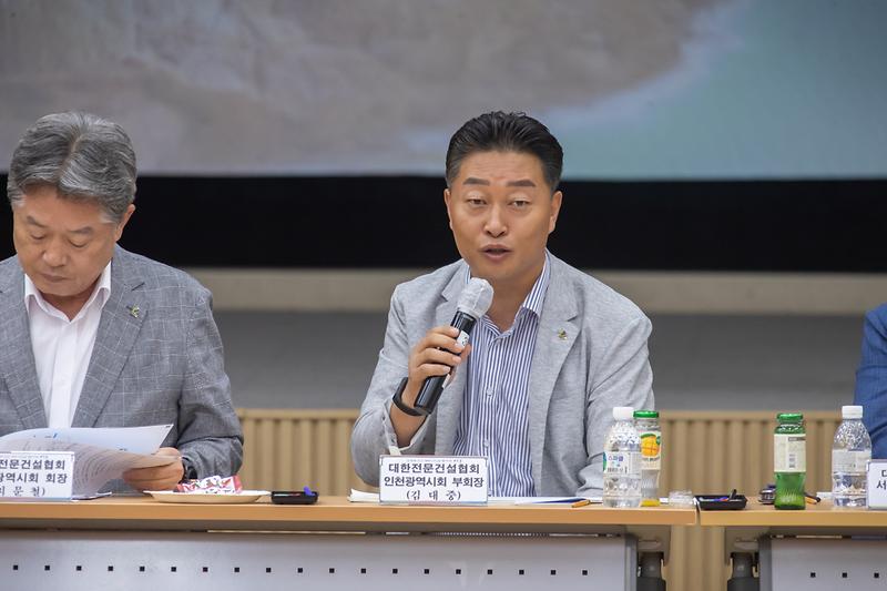 Young-4965.jpg 이미지