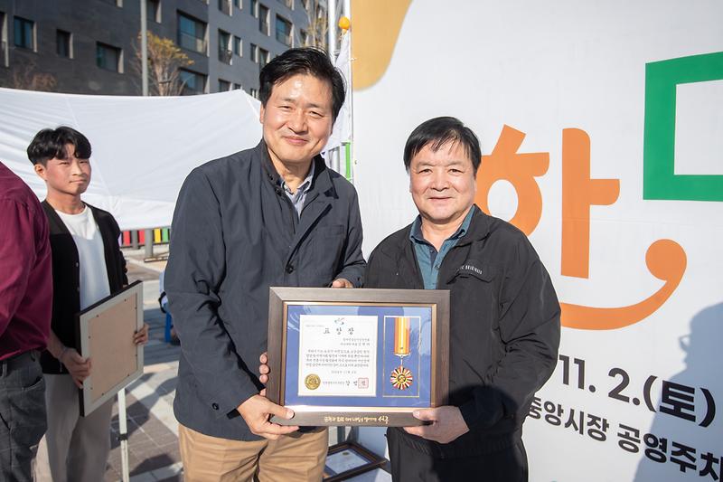 Young-5097.jpg 이미지