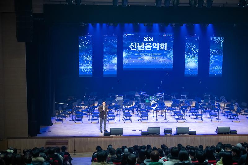 Young-5170.jpg 이미지