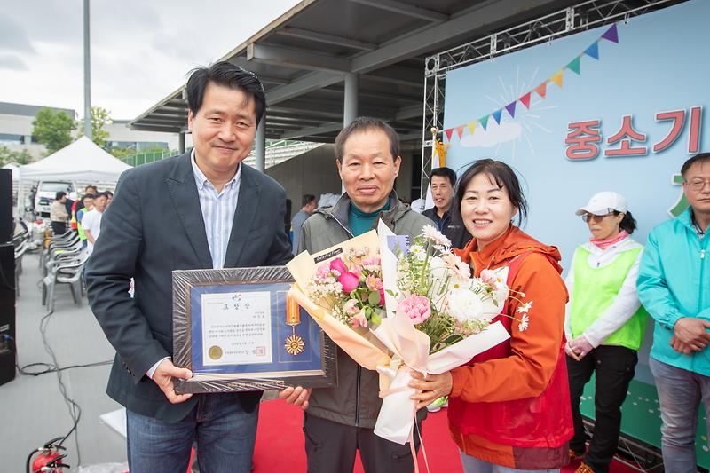 Young-5336.jpg 이미지