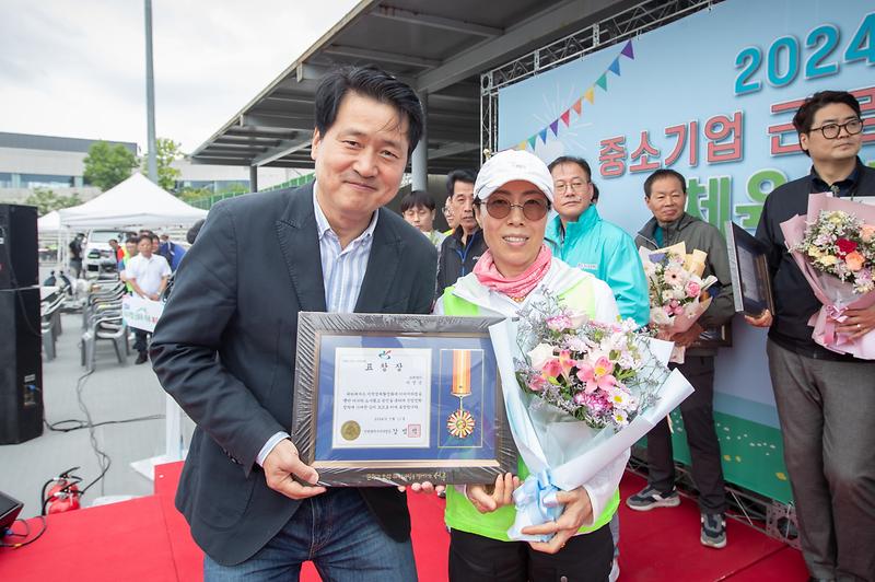 Young-5402.jpg 이미지