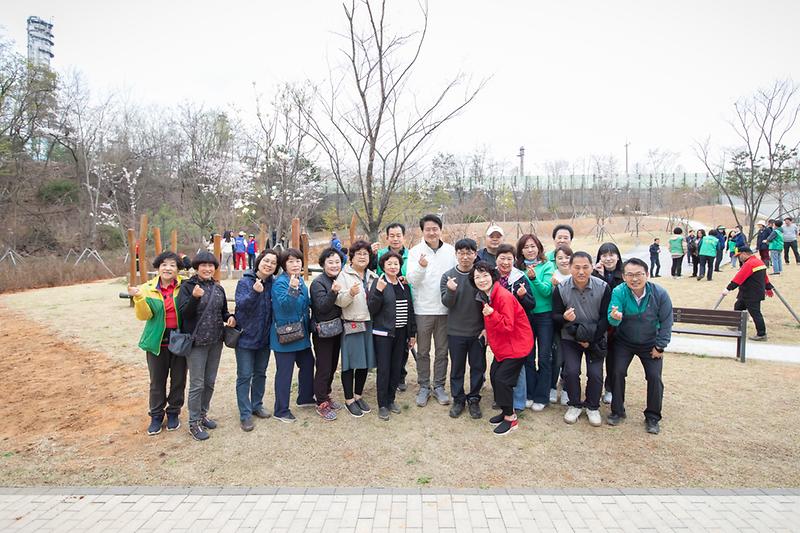 Young-5619.jpg 이미지