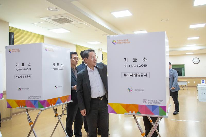 Young-6217.jpg 이미지