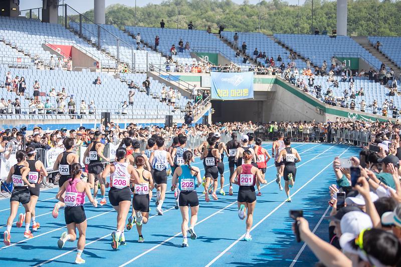 Young-6270.jpg 이미지