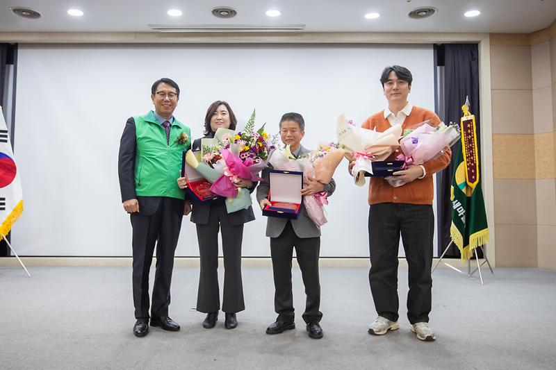 Young-6314.jpg 이미지