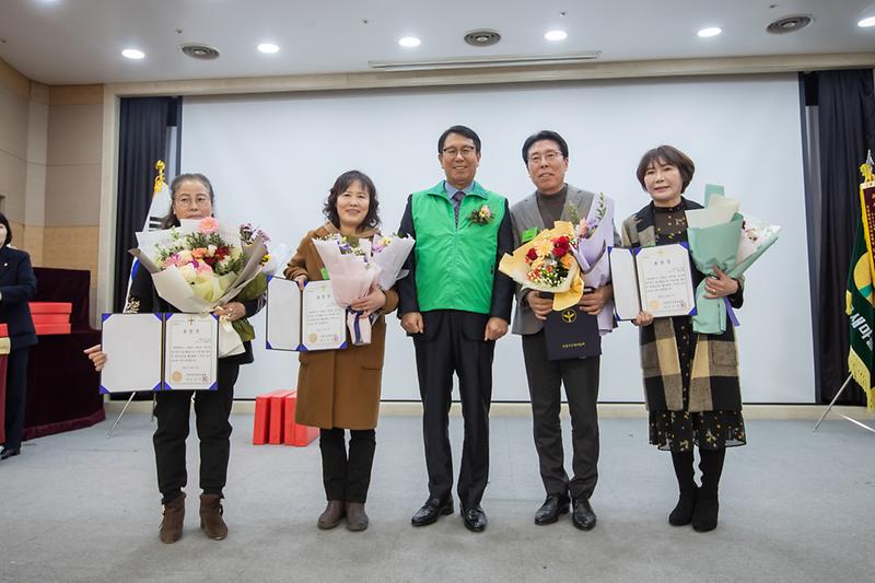 Young-6380.jpg 이미지