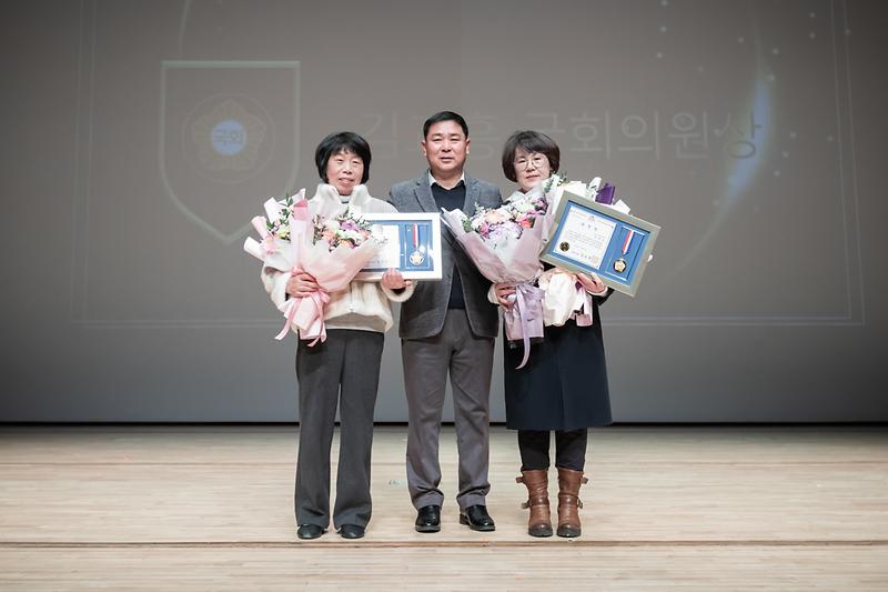 Young-6524.jpg 이미지