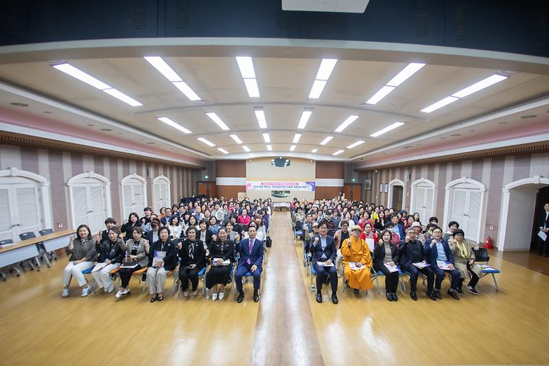 Young-6529.jpg 이미지