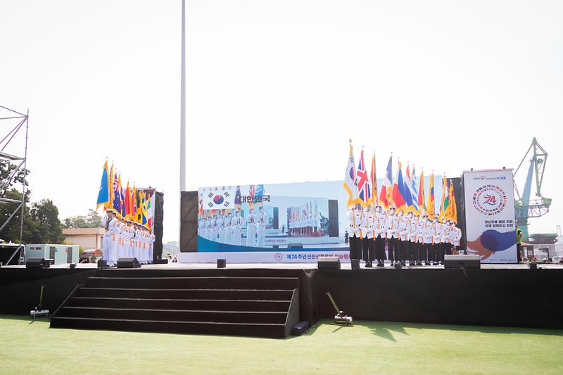 Young-6545.jpg 이미지