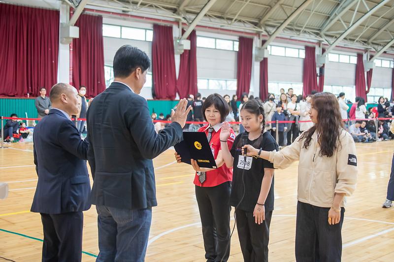 Young-6717.jpg 이미지