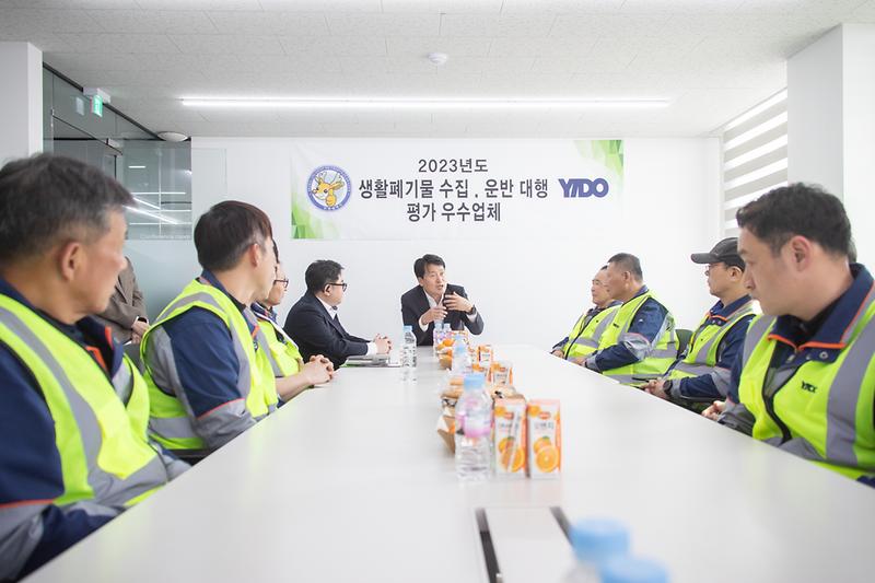 Young-6922.jpg 이미지