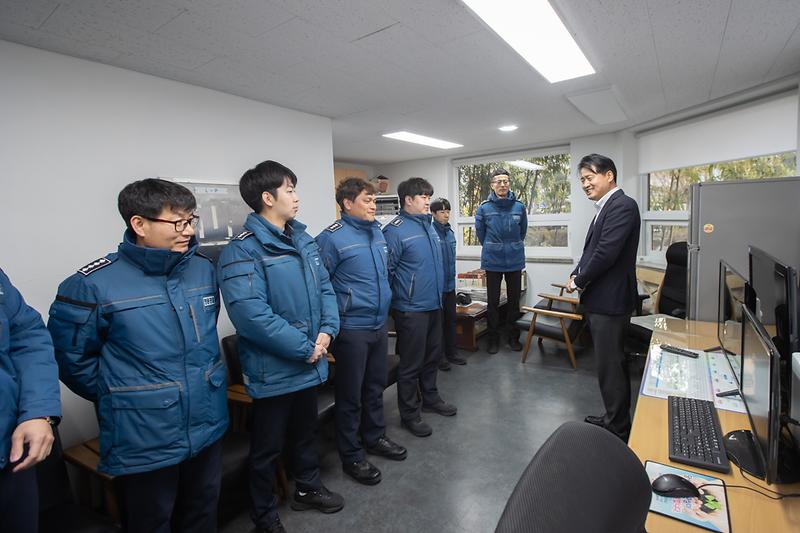 Young-7211.jpg 이미지