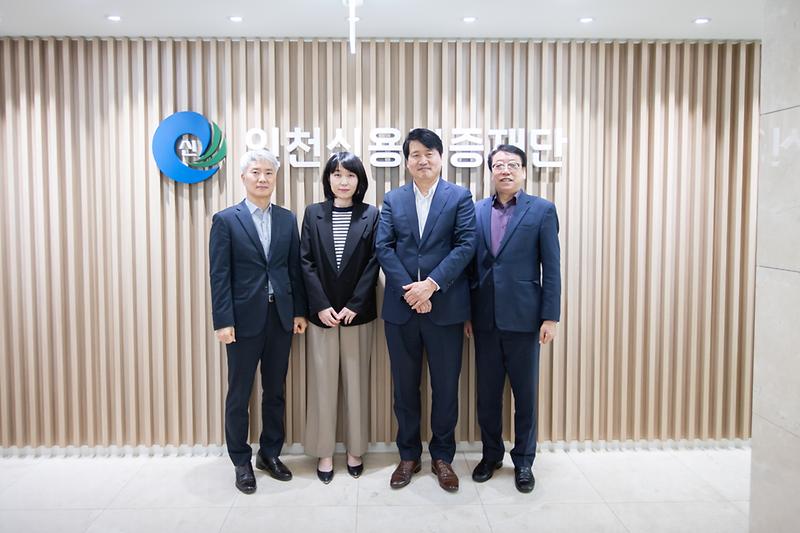 Young-7228.jpg 이미지