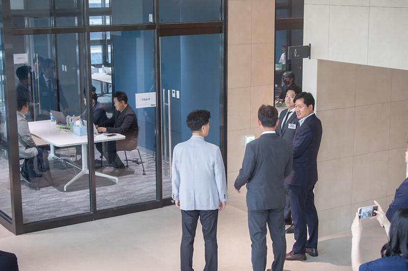 Young-7482.jpg 이미지