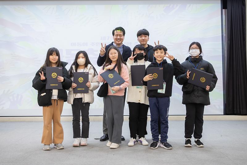 Young-7566.jpg 이미지