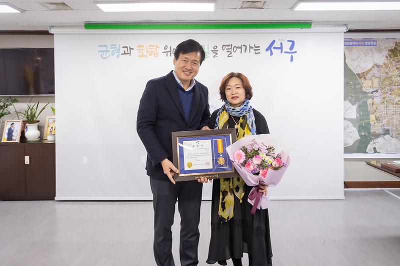 Young-7829.jpg 이미지