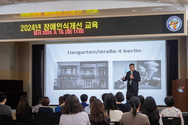 Young-7876.jpg 이미지