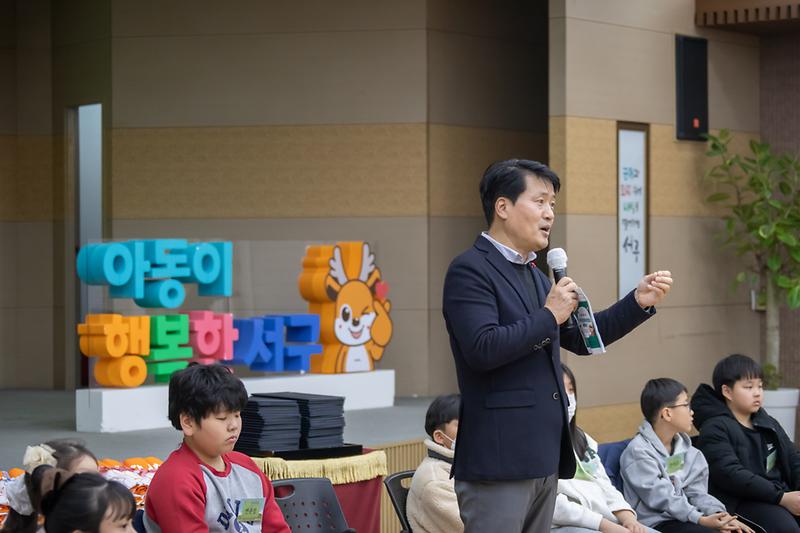 Young-7891.jpg 이미지