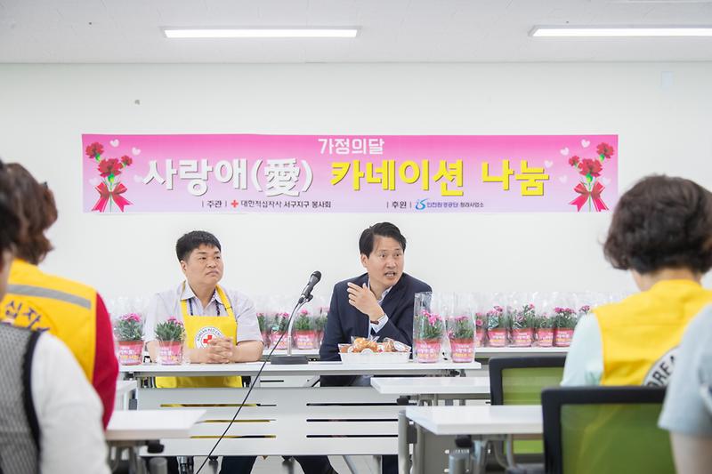 Young-8070.jpg 이미지