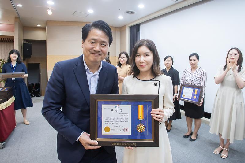 Young-8152.jpg 이미지