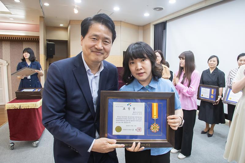 Young-8192.jpg 이미지