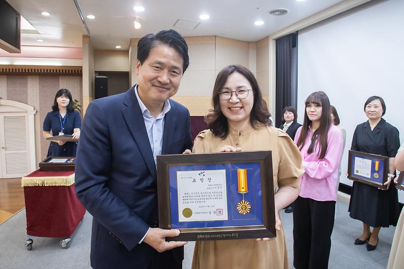 Young-8218.jpg 이미지