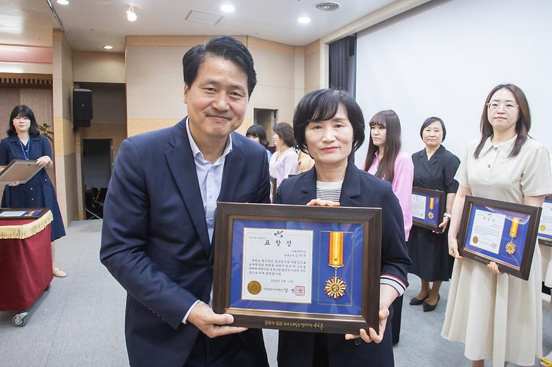 Young-8252.jpg 이미지