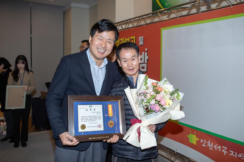 Young-8334.jpg 이미지