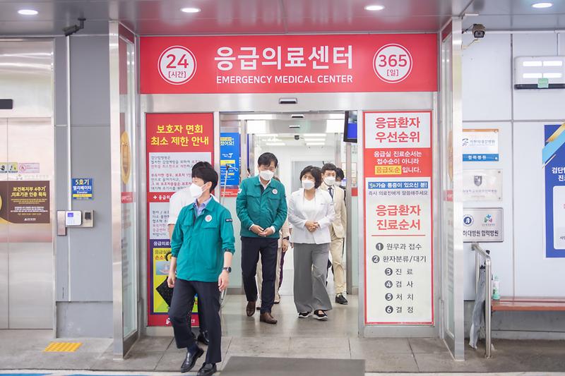 Young-8915.jpg 이미지